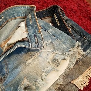 2 pairs of American Eagle shorts